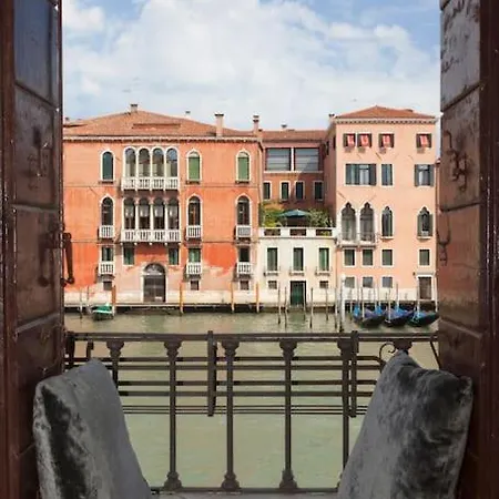 Palazzo Alvera Grand Canal Venice Exterior photo