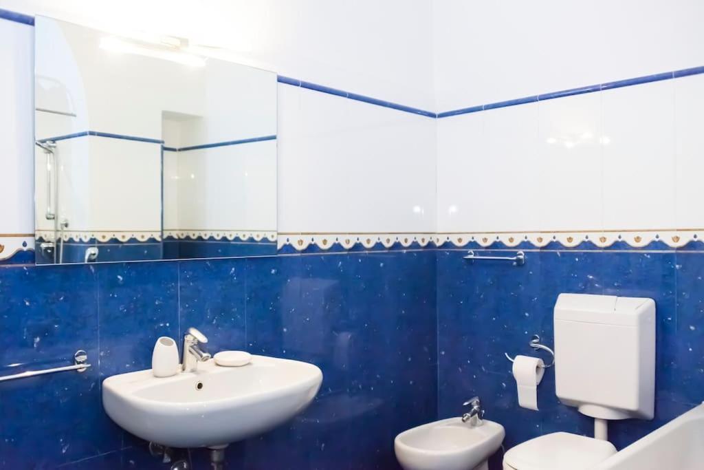 Palazzo Alvera Grand Canal Apartment